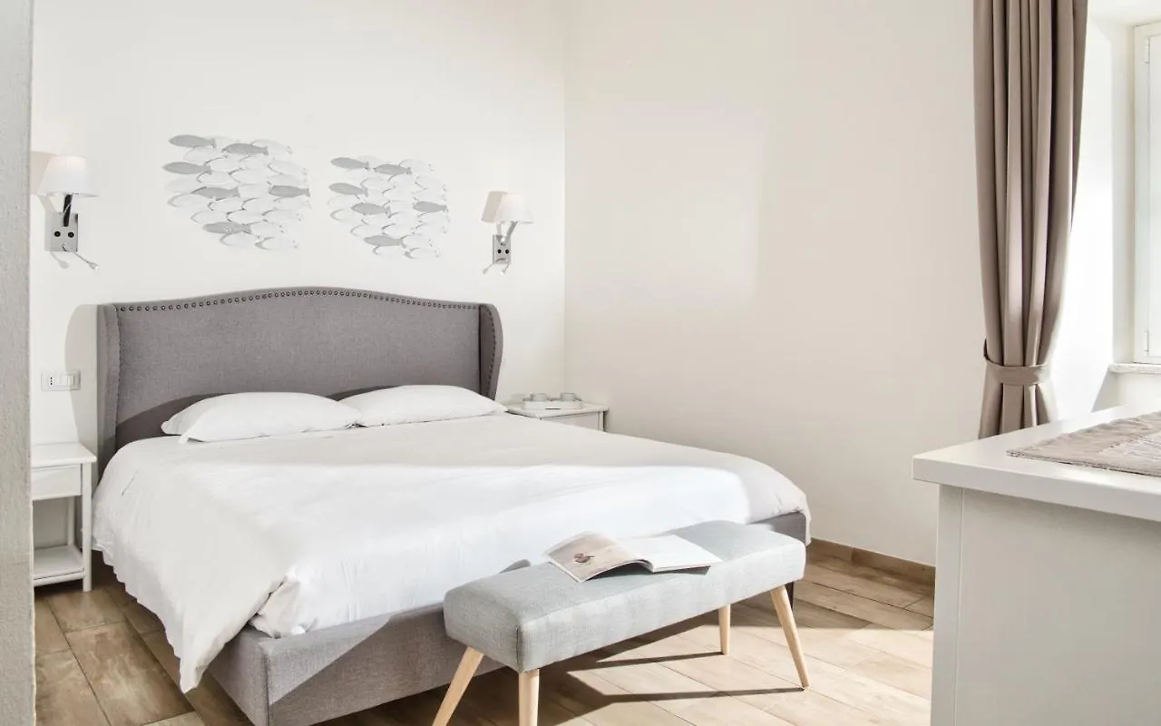 Smart Suite & Apartments Santa Teresa Gallura