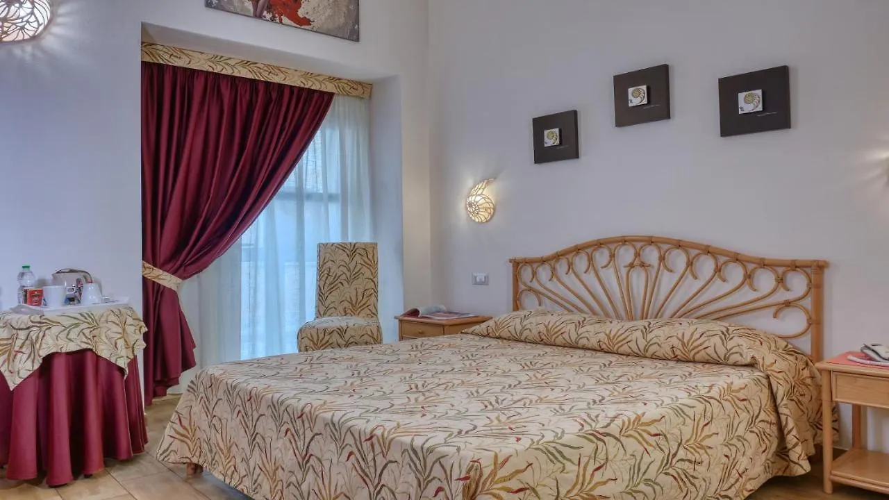 Gæstehus Smart Suite & Apartments Santa Teresa Gallura